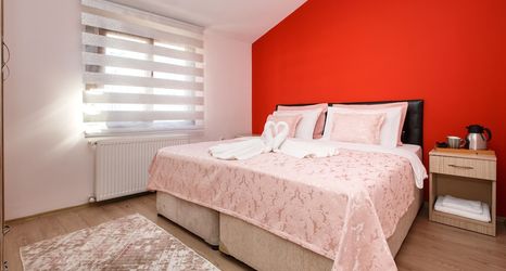 Others 2 Guven Suite House