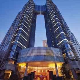 Primary image1成都 AIR· 高空套房公寓春熙路店,成都辉盛阁国际公寓会议厅飯店