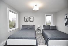 อื่นๆ 5 Clifton Hill Condo's