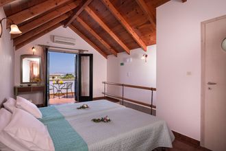 อื่นๆ 4 Orionas Village