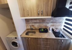 Others 6 Arya Suites