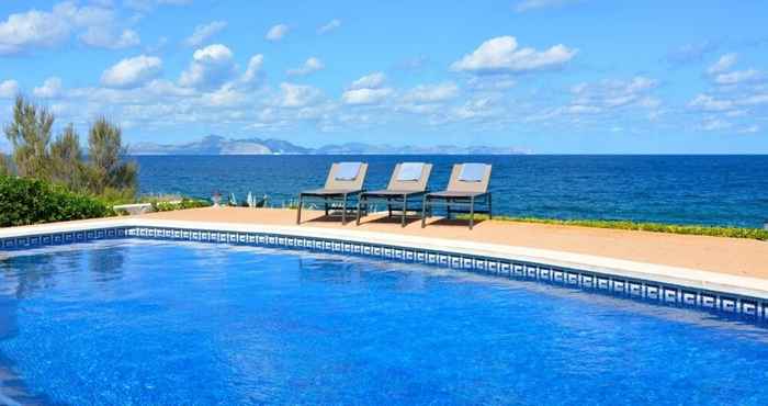 อื่นๆ Luxurious Sea Front Villa in Mallorca