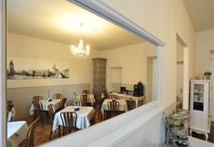 Others 4 Kosmopolita Apartments