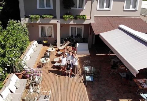 Others A&B Home Hotel