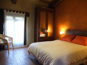 Others 4 O Chardinet d'a Formiga