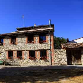 Primary image 1 Hotel Rural Tirontillana, Segovia Hotels