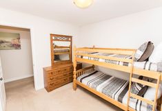 Others 4 Fallsview Family Home