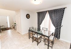 Others 6 Fallsview Family Home