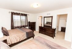 Others 3 Fallsview Family Home