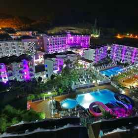 Primary image1安赫利克俱樂部飯店,ILLUSION Palm Beach飯店