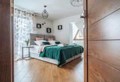 Lain-lain 3 Willa Gardenia