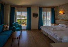 Others 3 Clementine Suits Sigacik