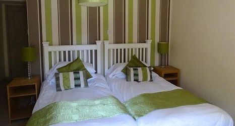 อื่นๆ 2 The Barge Inn