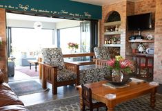 其他 3 Stay at Friends