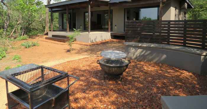 Others Wild Dog Guest Lodge