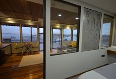 기타 3 Unver Galata Apart