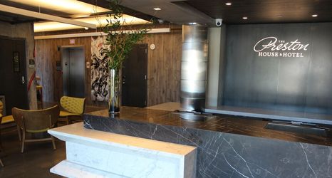 Others 2 The Preston House & Hotel