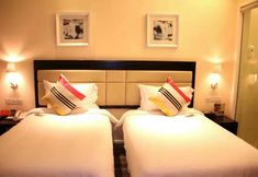 기타 4 KaiMan Hotel