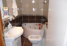 Lain-lain 7 La Fontaine Guzelyali Hotel