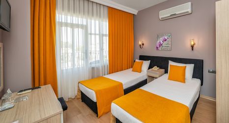 기타 2 Yasemin Hotel