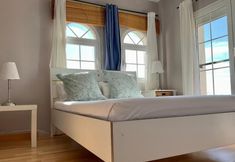 Others 6 At Home Malaga Stay & Solo Travellers