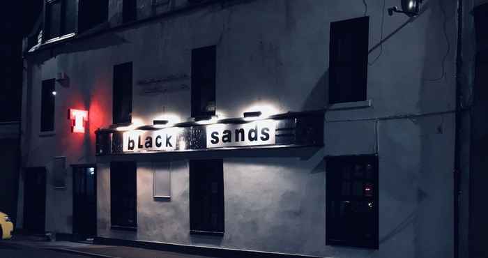 Others blacksands B&B an Bar