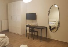 Lain-lain 7 Apartment nel centro della città