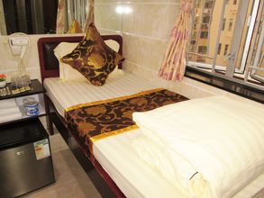 Others 4 Pay-Less Guest House - Hostel