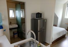 อื่นๆ 2 Spring Light Home