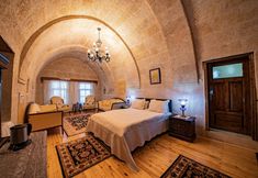 Others 6 Upper Greek House