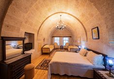 Lain-lain 7 Upper Greek House