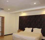 Lainnya 4 Al Amoria Furnished Apartments 3