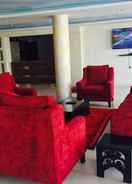 Imej utama Al Amoria Furnished Apartments 4