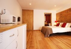 อื่นๆ 4 Vila Lusitânia