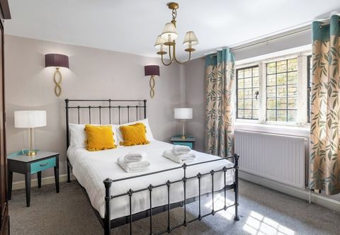 Others The School Rooms Estate