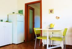 Lain-lain 2 J HomeHolidays