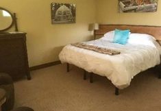 Others 3 Comforts of Whidbey