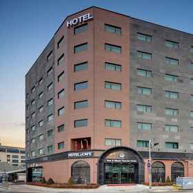 Primary image 1 シー & ムーン ツーリスト ホテル, チキンケバブ ホテル