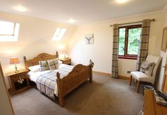 Others 7 Culliss House