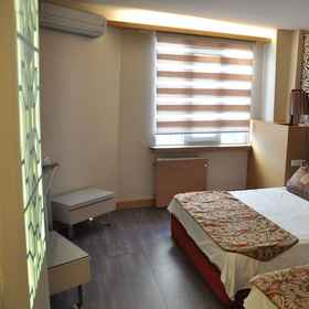 Room 1 アルシマ ホテル, シシリ ホテル