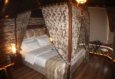 Lain-lain 7 Deluxe Mavisu