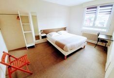 Lain-lain 2 Le Toul' Broch