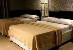 Others 6 New Winston Hotel