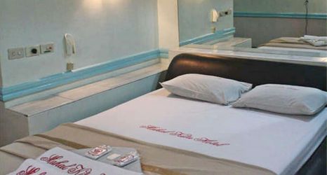 Lainnya 2 Mahal Kita Drive Inn