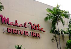 Lainnya 5 Mahal Kita Drive Inn