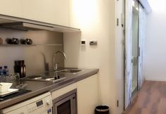 기타 4 Tianjin S-suites