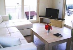 其他 7 Royal Heights Adabuku 3 Bedrooms Villa