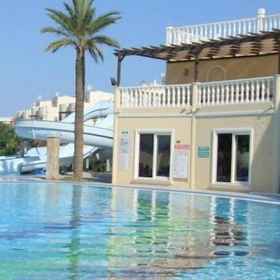 Primary image1綠松石之家阿達布庫 2 房飯店,米拉斯区公寓