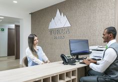 기타 4 Torca Hotel