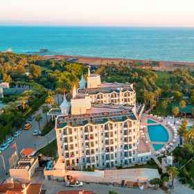 Primary image 1 Royal Atlantis Beach, โรงแรม & ที่พัก Geris Bucagi